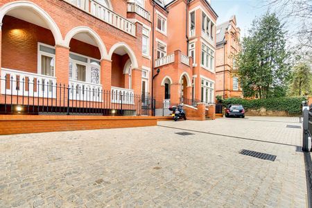 Fitzjohns Avenue, Hampstead, London - Photo 5