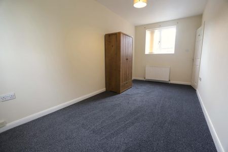 3 bedroom detached house to rent - Photo 3