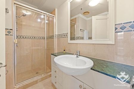 ARGUABLY THE CBDs FINEST RIVERFRONT COMPLEX 3 Bedroom Furnished - Photo 5