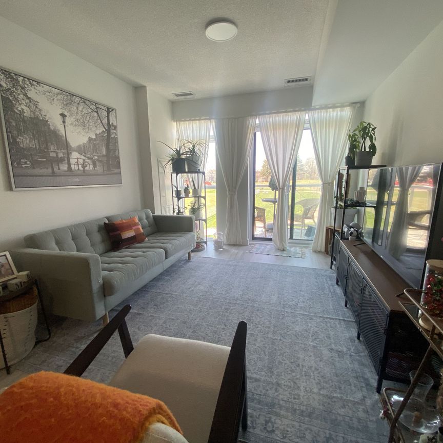 For Lease - 251 Manitoba Street Unit# 328, Toronto, Ontario - Photo 1