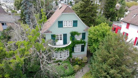 Living in the light: Exclusive single-family home in Reinach, canton of BL - Photo 5