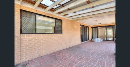 College Views Gem! - Photo 5