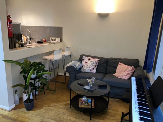 1 Bed Flat, Henley Drive, SE1 - Photo 1