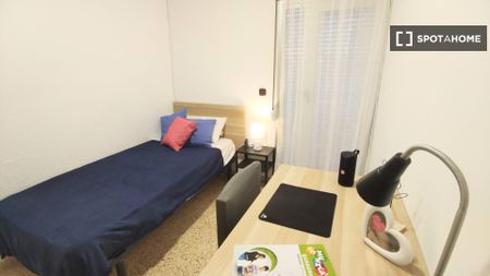 valencia, Valencian Community 46100 - Photo 5