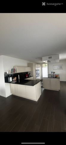 5.5 Zimmer, 240 m² - Photo 2