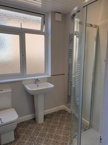 2 bedroom bungalow to rent - Photo 5