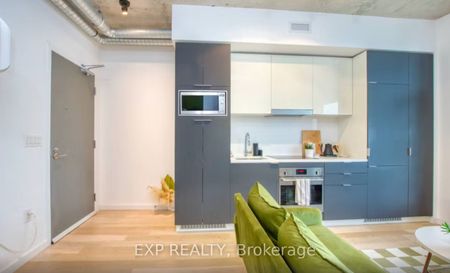 River City III Lofts - Photo 5