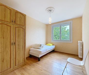 Location Appartement 4 pièces 72m² HEROUVILLE ST CLAIR 14200 - Photo 4