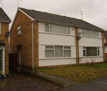 4 bedroom semi-detached house to rent - Photo 5