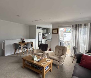 1 Bedroom Home in Hobsonville - Photo 2