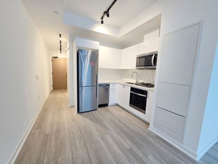 For Lease - 195 McCaul Street Unit# 807, Toronto, Ontario - Photo 4