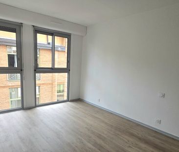 Location Appartement 3 pièces 76m² - Photo 6