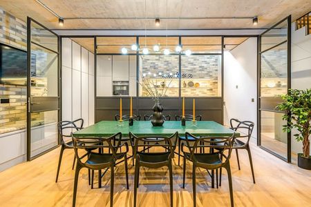 King's Mews - Photo 5