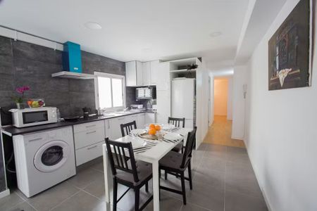 Avinguda del Port, Valencia, Valencian Community 46022 - Photo 2