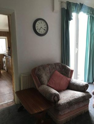 Room in a Shared House, Kimberley Road, E17 - Photo 1