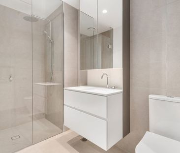 Brand New Luxury Apartment with Racecourse Views in Moonee Ponds - Photo 1