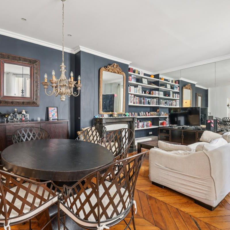 Location Appartement 3 pièces Meublé 69m² PARIS 1er - Photo 1