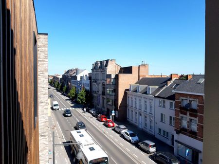 Mooi nieuwbouw appartement dichtbij het centrum van Hasselt - Photo 3