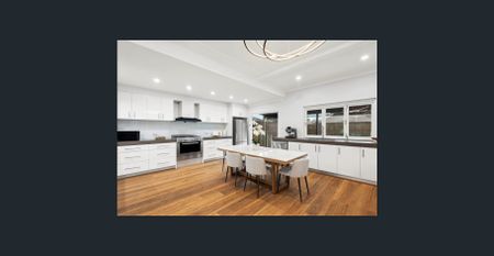 Large Semi with Pool and Entertainer’s Yard in a Quiet Cul-de-Sac - Photo 5