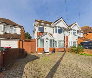 Courtlands Ave, Langley, Slough,SL3 - Photo 3