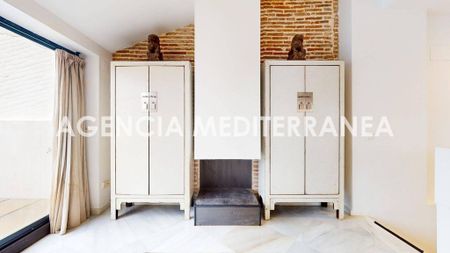 Luxury penthouse for rent in Valencia, Spain - Photo 2