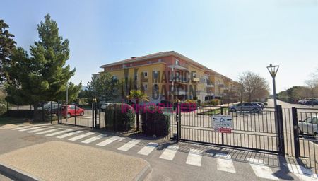 A LOUER - APPARTEMENT CAVAILLON - 3 pièces 72.04m² - Photo 3