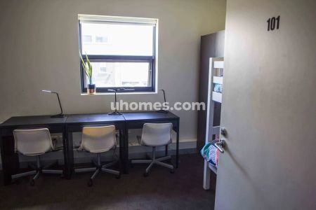 3 people shared room - Photo 4