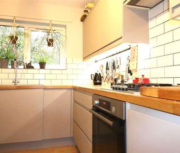 Melcombe Court, Melcombe Road, Bath, BA2 - Photo 2