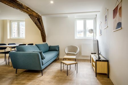 Location Appartement 12m² CAMBRAI 59400 - Photo 2