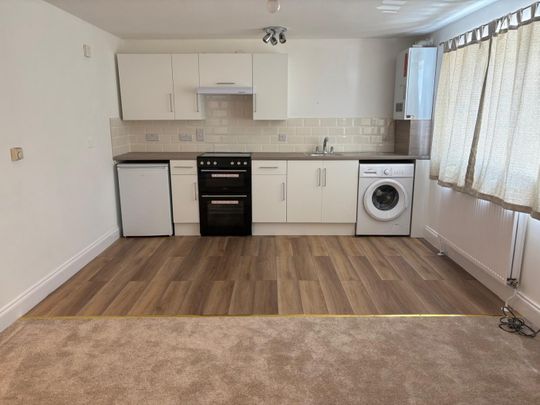 2 bed Apartment - To Let - Photo 1