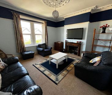 5 bedroom maisonette to rent - Photo 1