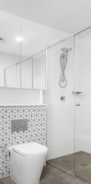 LOCATION & QUALITY STUIO APARMENT - Photo 1