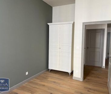 Location Appartement 3 pièces 58m² MARSEILLE 1er - Photo 4