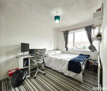 4 bedroom house to rent - Photo 1
