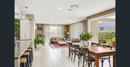 Luxurious Sanctuary in a Quiet Middle Ridge Cul-de-Sac - Photo 4