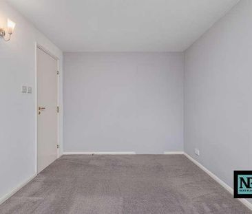 Ellerbeck, Wilnecote, B77 - Photo 6