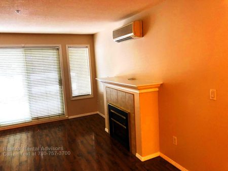 #109 8942 156 Street Northwest - Photo 4