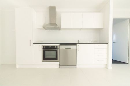 3 BEDROOM HOME - Photo 4