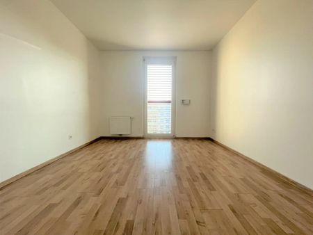 Top geschnnitten | 3 separate Zimmer mit Loggia - Foto 4