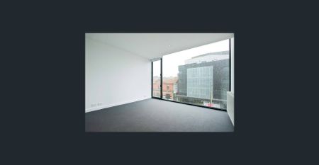 Modern one bedroom apartment! BREAK LEASE up May or 12 months lease. - Photo 2