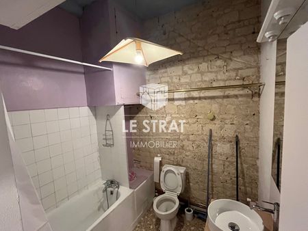 Location Appartement 1 pièce 22m² - Photo 2