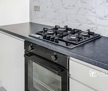 Greenacres, Fobbing, SS17 - Photo 6