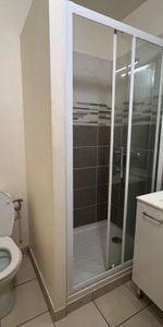 Location Appartement 2 pièces 44m² ROANNE 42300 - Photo 4