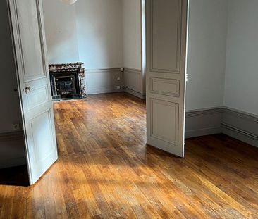 Location Appartement 5 pièces 114m² - Photo 4