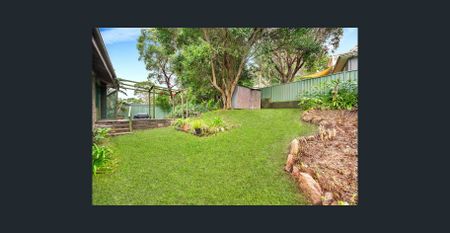 Expansive 4 Bedroom House in Great Location. - Photo 4