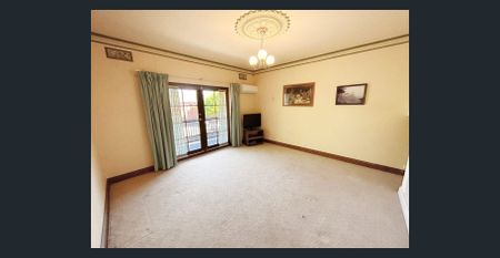 PREMIUM CITY LIVING IN ADELAIDE'S MARKET PRECINCT - Photo 5