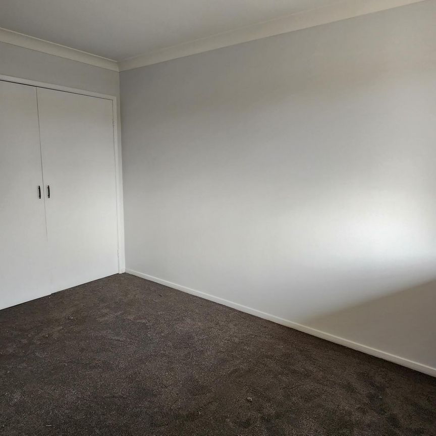 SOUTH TAMWORTH - One Bedroom Unit - Photo 1