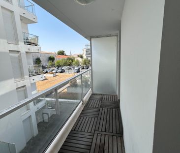 Location Appartement 1 pièce 26m² LA ROCHELLE 17000 - Photo 6