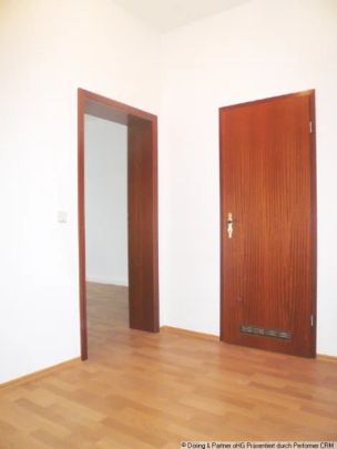 Top saniert zum Neubezug --- Attraktive, ruhige 2-Raum-Wohnung mit komplett neuem Duschbad ! - Photo 1