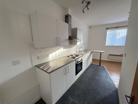 1 bedroom flat to rent - Photo 5